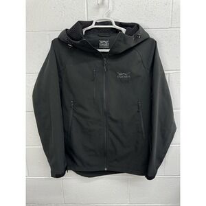 True North Adventure Softshell Full Zip Hooded Jacket / Men's Large